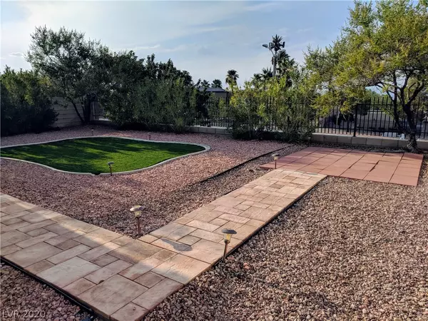 Henderson, NV 89052,2994 Paseo Hills WAY