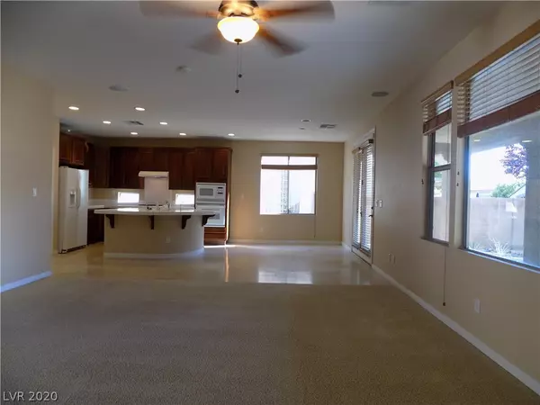 Las Vegas, NV 89085,4323 OASIS HILL AVE