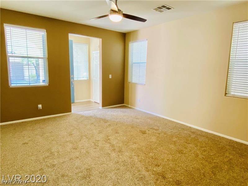Las Vegas, NV 89178,9303 Vista Waters LN