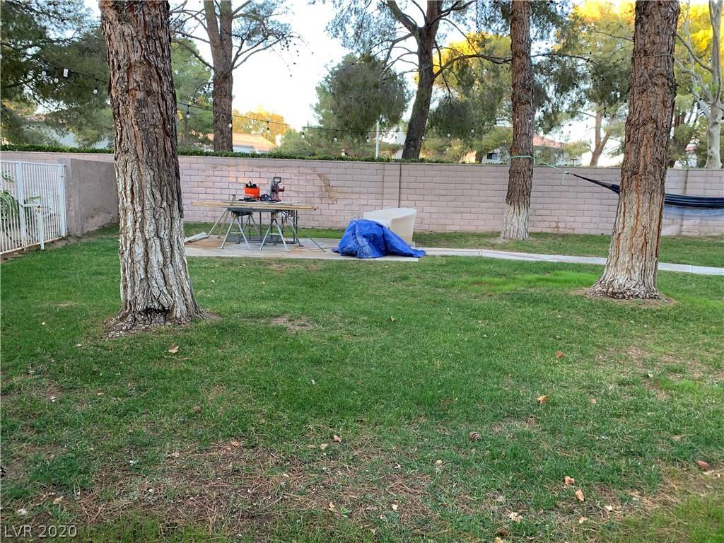Las Vegas, NV 89117,2800 Bluff Cove CIR