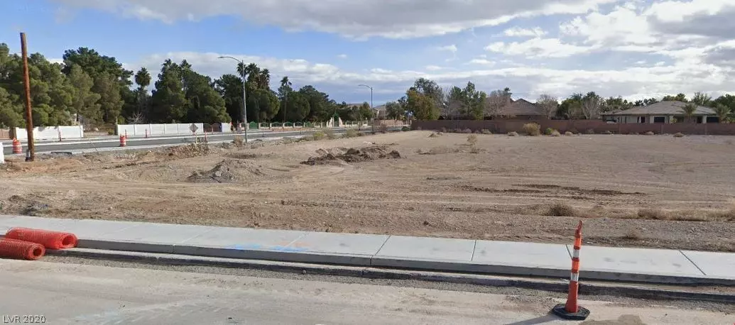 Las Vegas, NV 89129,4796 Cimarron RD
