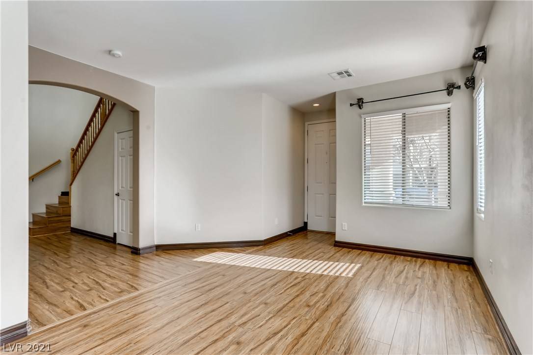 Las Vegas, NV 89130,5333 Rizari CT