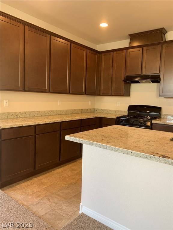 Las Vegas, NV 89148,8684 Royal Dutch CT