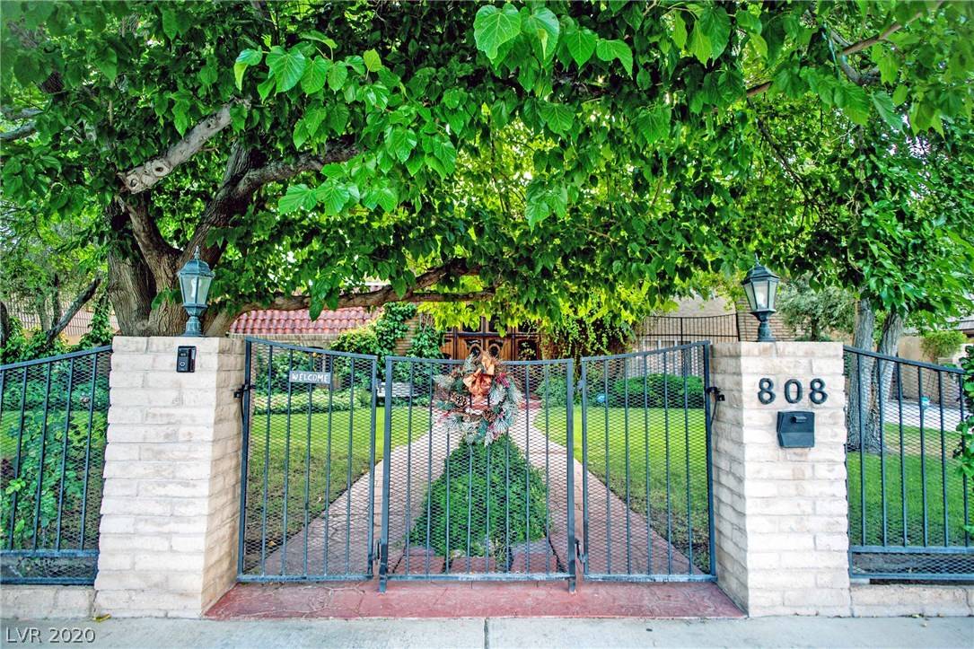 808 Lacy LN, Las Vegas, NV 89107