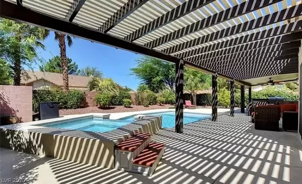Henderson, NV 89052,467 Mountain Heights CT