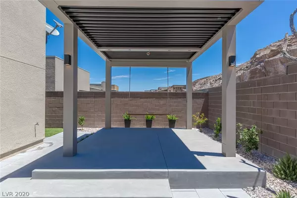 Henderson, NV 89052,2219 Ledge Rock LN
