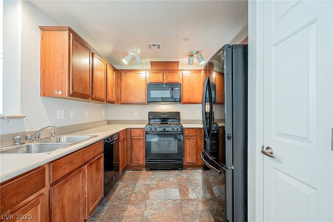 Las Vegas, NV 89131,6868 Sky Pointe DR #1130