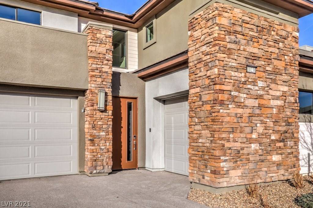 Las Vegas, NV 89135,10238 Jade Gardens DR