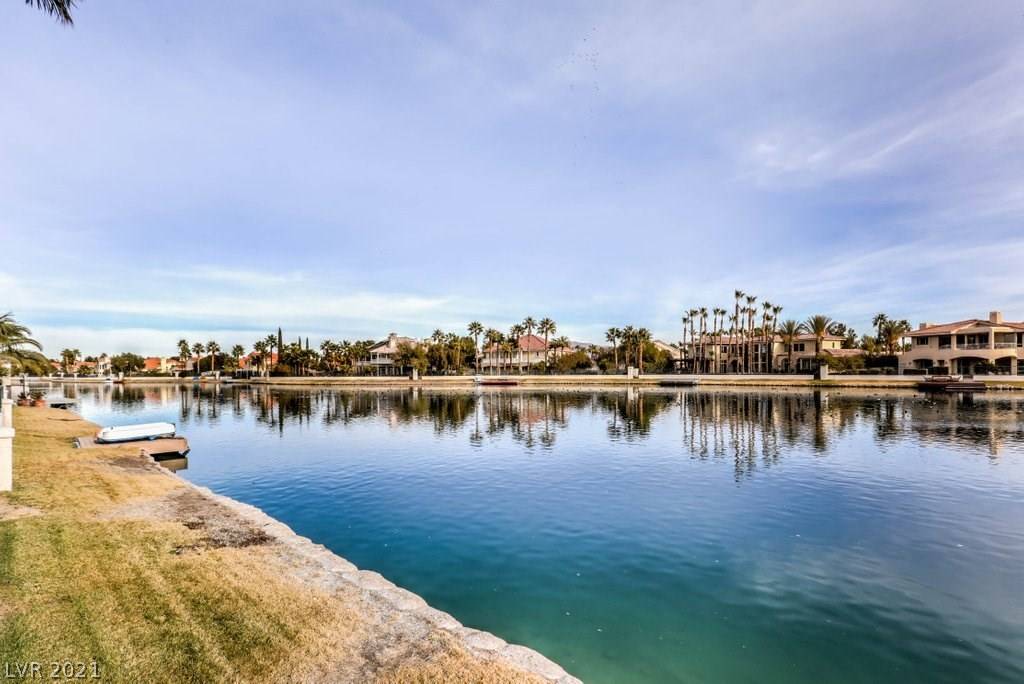 2644 Port Of Call DR, Las Vegas, NV 89128