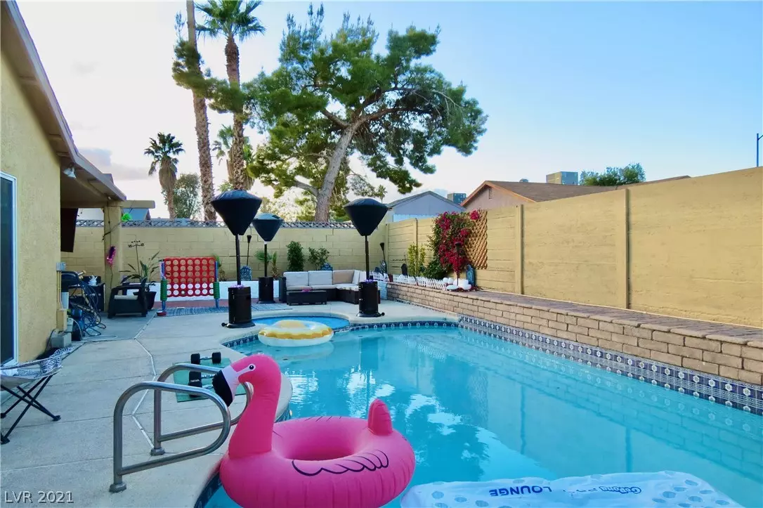 Las Vegas, NV 89147,7026 Westpark CT