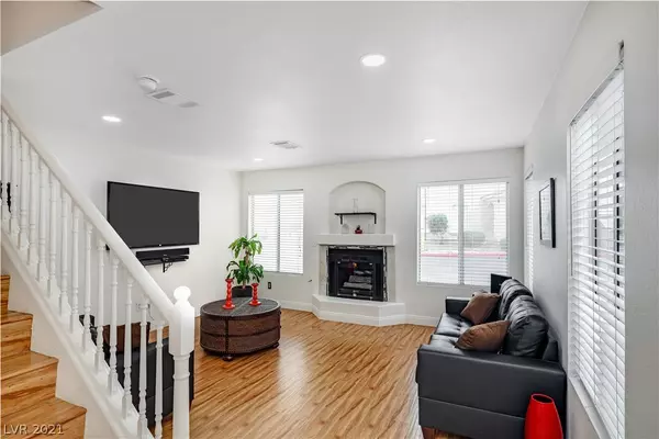 3950 S Sandhill RD #117, Las Vegas, NV 89121