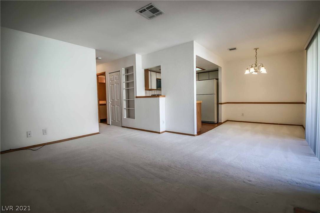 Las Vegas, NV 89119,1341 DEL MAR ST #103