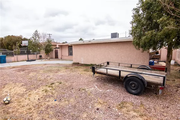 Las Vegas, NV 89121,4428 Ridgedale AVE