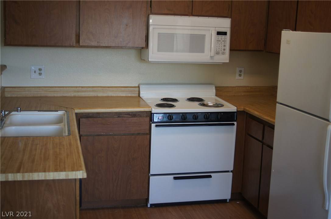 Las Vegas, NV 89121,4720 Krissylouise WAY