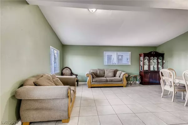Las Vegas, NV 89108,4324 Sawyer AVE