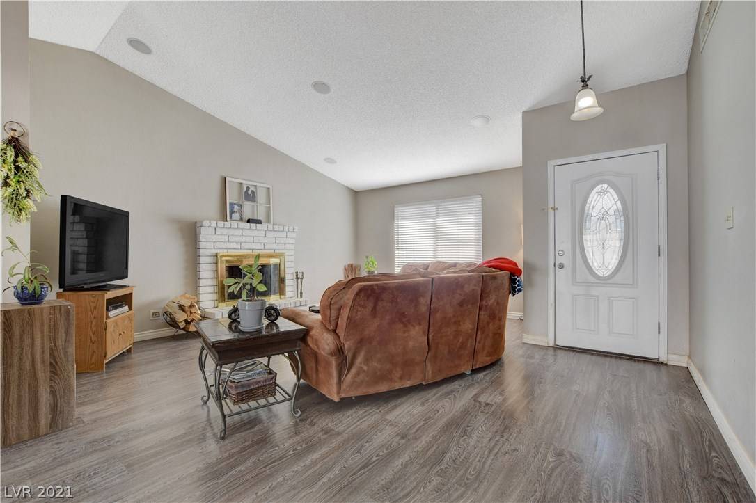 Las Vegas, NV 89108,6420 Beechcrest RD