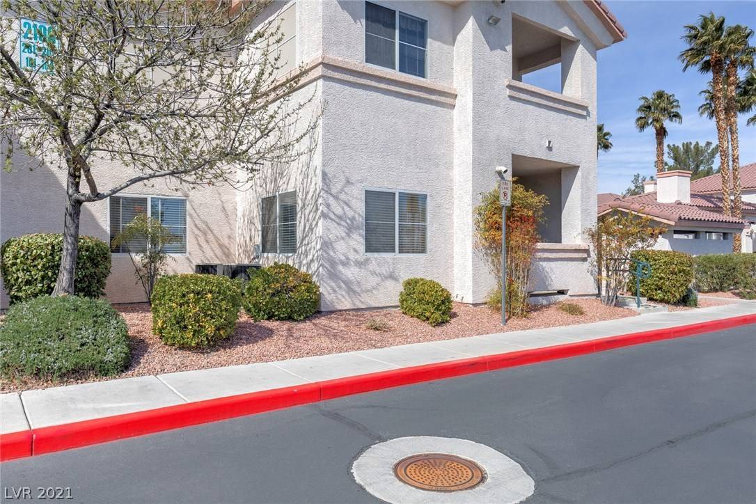 Las Vegas, NV 89128,2100 Black Island ST #104
