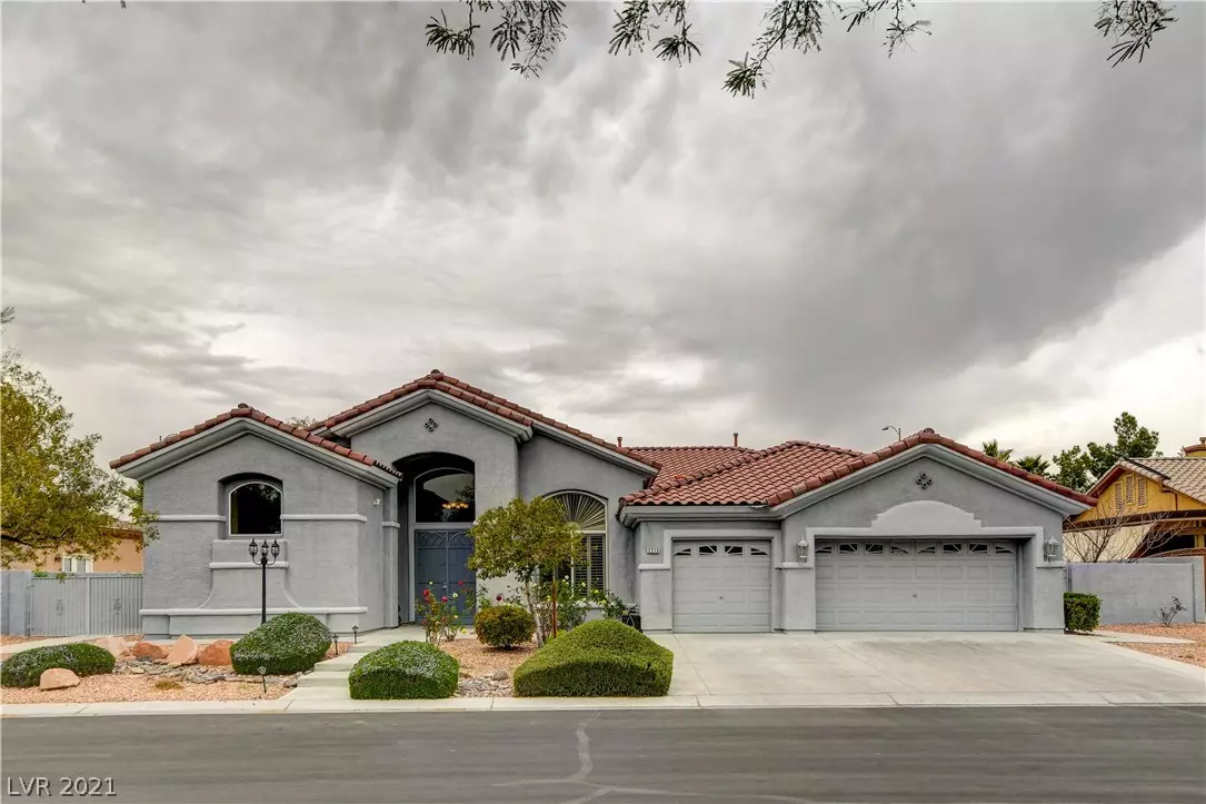 Las Vegas, NV 89117,2213 Paseo CT