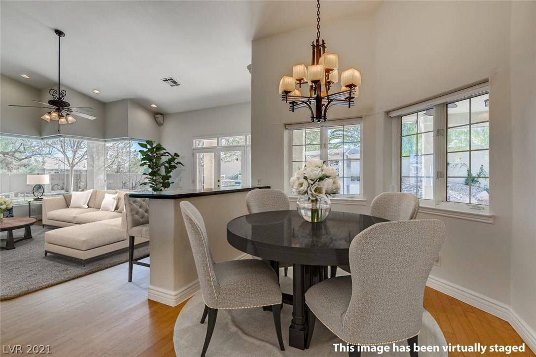 Las Vegas, NV 89129,7725 Willow Cove CIR