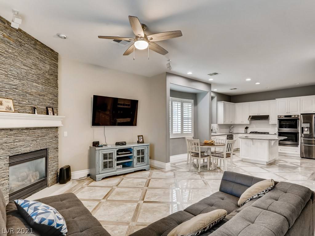 Las Vegas, NV 89131,5717 Whispering Waters AVE