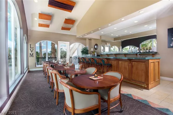 Las Vegas, NV 89139,8175 Arville ST #180