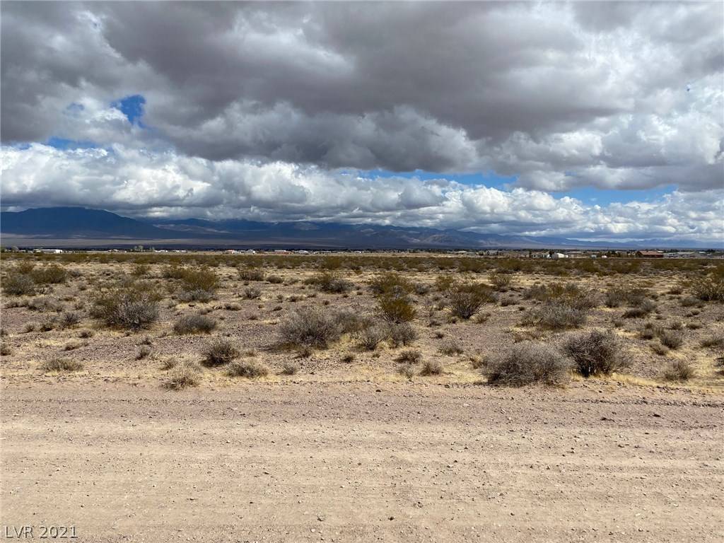 Pahrump, NV 89060,60 Williams LN