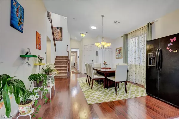 Las Vegas, NV 89117,7152 Summer Grove AVE
