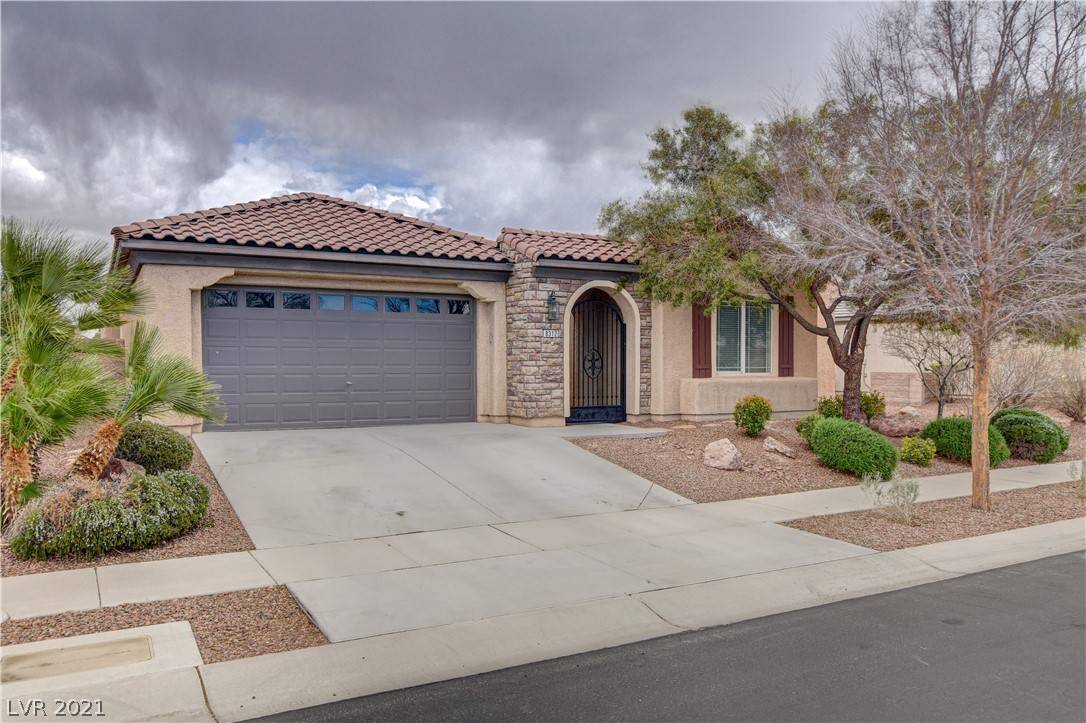 8312 Imperial Lakes ST, Las Vegas, NV 89131
