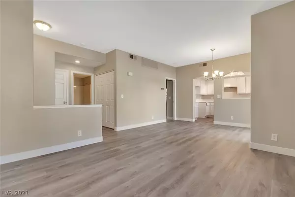 Henderson, NV 89014,373 Seine WAY #1213