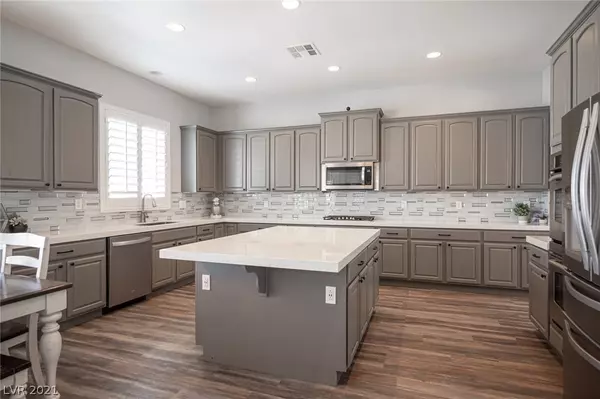 Las Vegas, NV 89131,7297 Mount Kearsarge ST