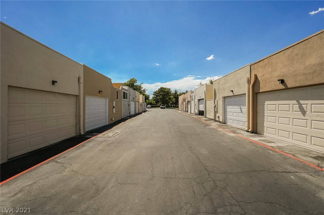 Las Vegas, NV 89121,3383 Garden East DR