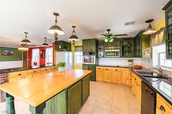 Pahrump, NV 89048,3920 Oakleaf AVE
