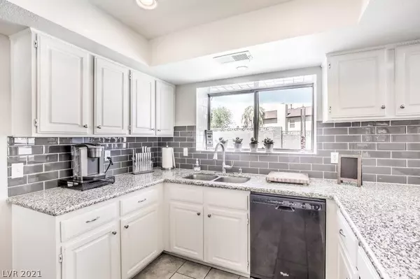 Henderson, NV 89014,319 Simon Bolivar DR