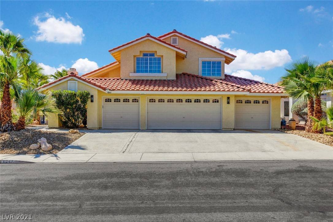 8847 Pacific Bay LN, Las Vegas, NV 89117