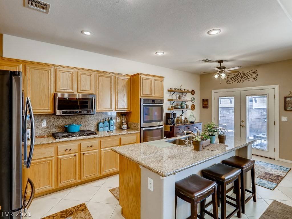Henderson, NV 89012,225 Valare ST