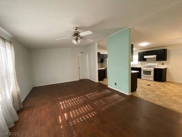 Henderson, NV 89015,220 Piute LN
