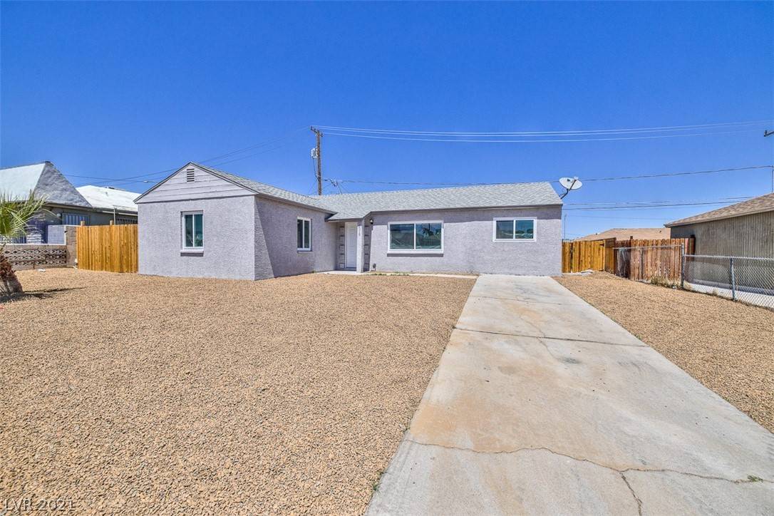 Las Vegas, NV 89107,4718 Dover PL