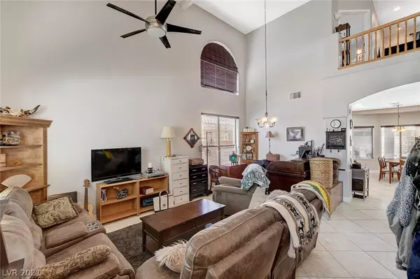 Las Vegas, NV 89130,6153 Copper Crest DR