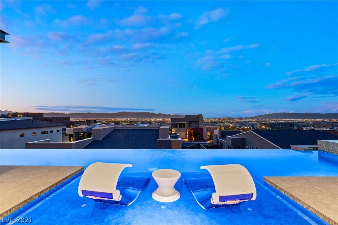 Henderson, NV 89052,2192 Ledge Rock LN