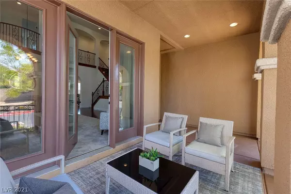 Las Vegas, NV 89138,917 Las Palomas DR