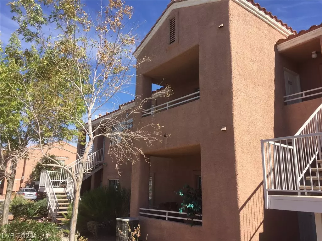 Las Vegas, NV 89130,3318 N Decatur BLVD #2044