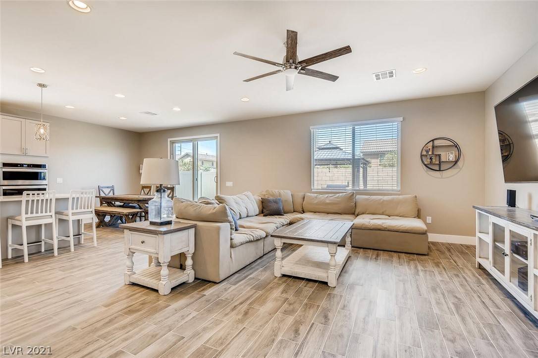 North Las Vegas, NV 89031,206 Pivot AVE