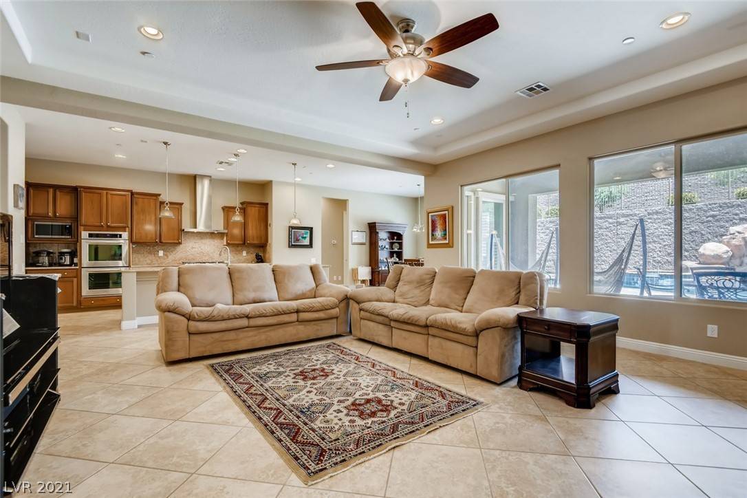 Henderson, NV 89044,2912 Grande Arch ST