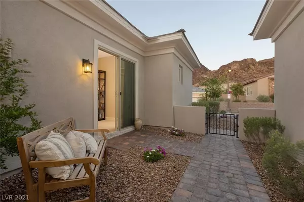 Henderson, NV 89011,35 Costa Tropical DR
