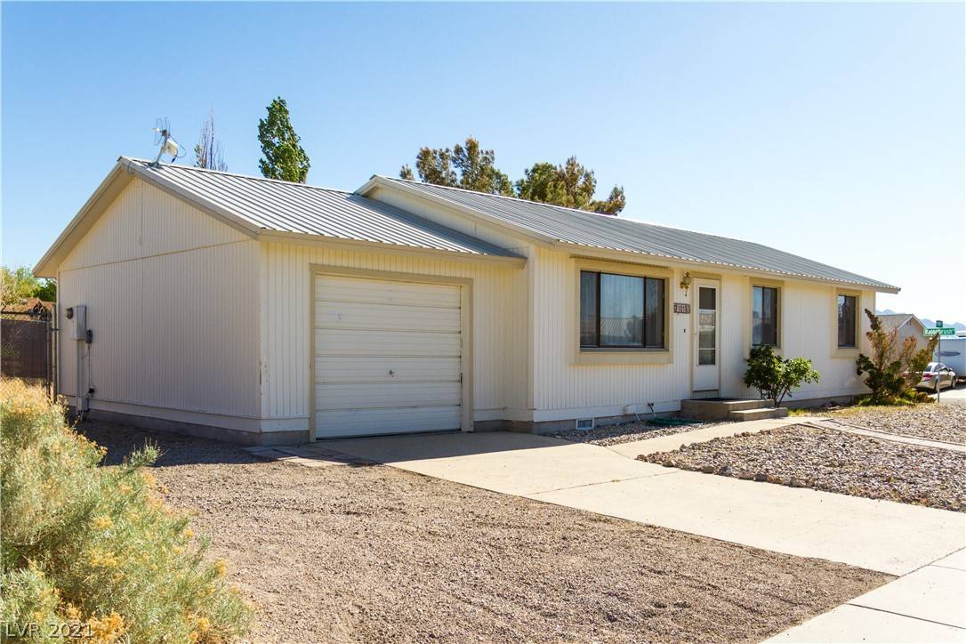 1018 Ricegrass LN, Tonopah, NV 89049