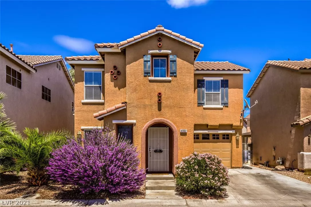 Las Vegas, NV 89122,4962 Volcanic Rock LN