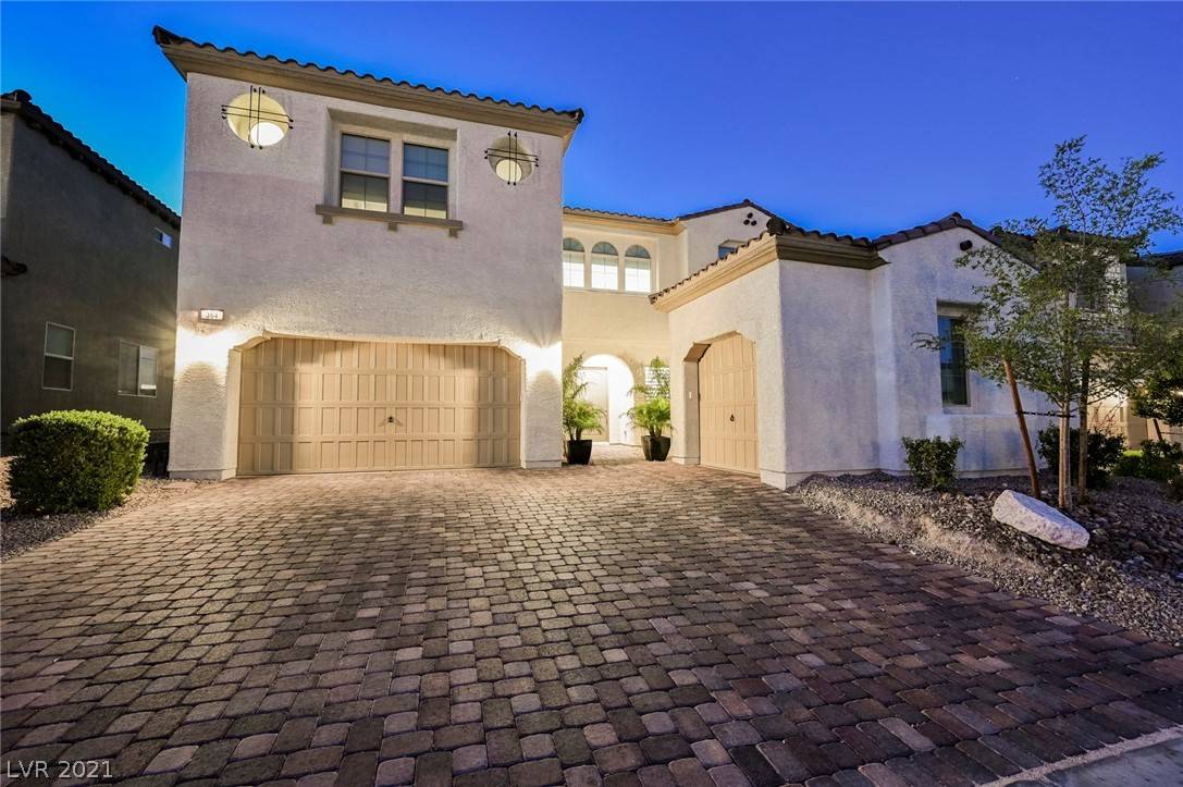 Las Vegas, NV 89148,364 Bronze Creek CT