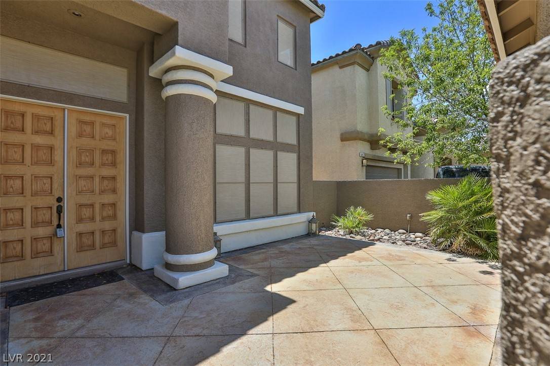 Las Vegas, NV 89141,5411 Pinosa CT