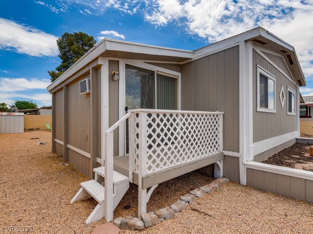 Las Vegas, NV 89122,3490 Estes Park DR