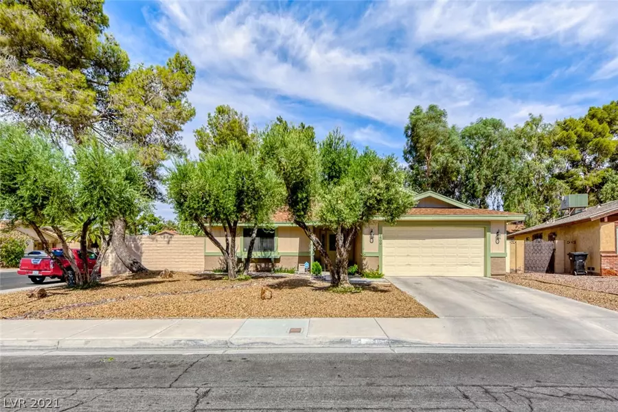 2400 El Brio CT, Henderson, NV 89014